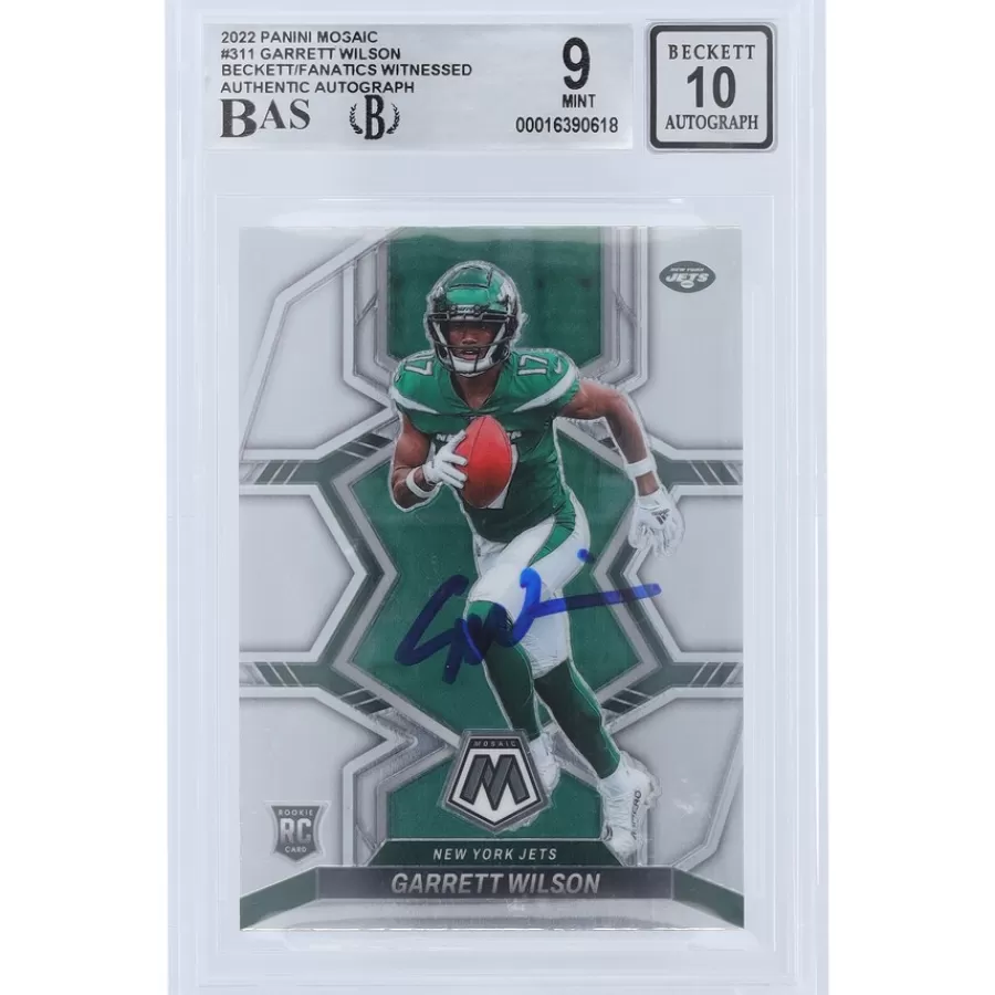 New York Jets Trading Cards^Garrett Wilson Autographed 2022 Panini Mosaic #311 Beckett Fanatics Witnessed Authenticated 9/10 Rookie Card