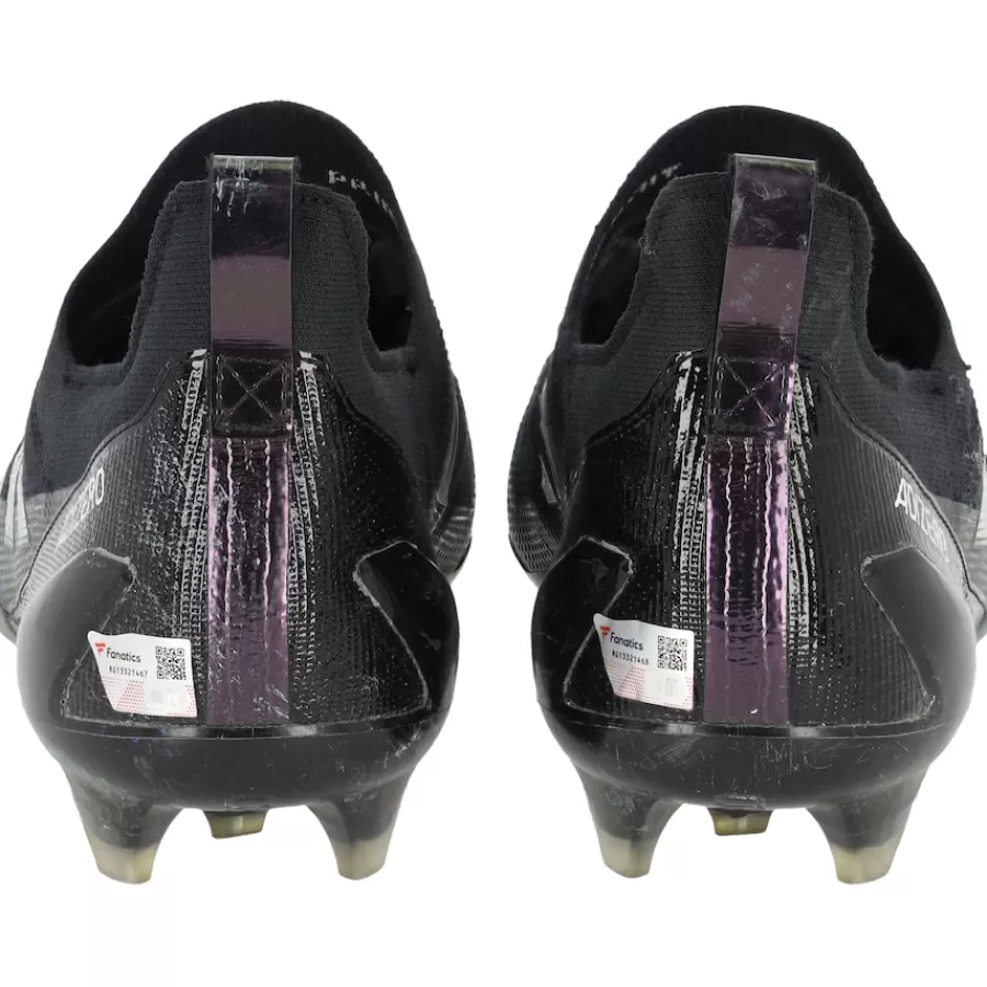 New York Jets Cleats & Shoes | Autographed Items^Garrett Wilson Autographed Game-Used Black/Gray Adidas Cleats From The 2023 NFL Season